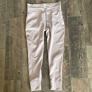 Vuori Tan / mauvish joggers